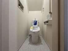 【東京都/東村山市多摩湖町】東村山市多摩湖町2丁目　新築戸建 トイレ
