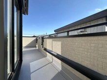 【東京都/東村山市多摩湖町】東村山市多摩湖町2丁目　新築戸建 バルコニー