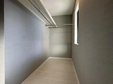 【東京都/東村山市萩山町】東村山市萩山町1丁目 新築戸建 ウォークインクローゼット