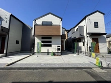 【東京都/府中市武蔵台】府中市武蔵台1丁目　新築戸建（3号棟） 外観：全3区画 右側