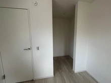 【東京都/小金井市緑町】小金井市緑町3丁目（1号棟）　新築戸建 収納：約7.1帖の洋室にあるウォークインクローゼット