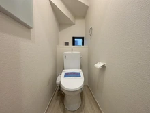 【東京都/日野市多摩平】日野市多摩平3丁目（1号棟）　新築戸建 トイレ：1F