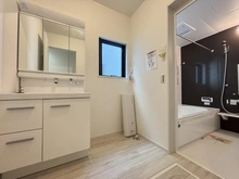 【東京都/日野市多摩平】日野市多摩平3丁目（1号棟）　新築戸建 洗面所