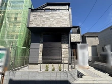 【東京都/日野市多摩平】日野市多摩平3丁目（2号棟）　新築戸建 建築中の外観：全2現場（2号棟）※写真中央