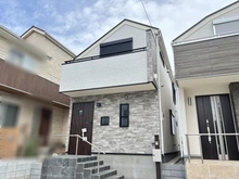 【東京都/国立市青柳】国立市青柳1丁目（1号棟）　新築戸建 外観：全2棟現場（1号棟）※写真中央