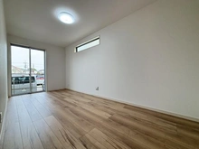 【東京都/国立市青柳】国立市青柳1丁目（2号棟）　新築戸建 洋室：約6.87帖