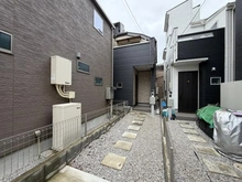【東京都/清瀬市中里】清瀬市中里5丁目　中古戸建 アプローチ