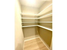 【兵庫県/神戸市東灘区青木】兵庫県神戸市東灘区青木5丁目新築戸建て 収納：パントリー