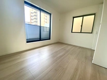 【兵庫県/神戸市東灘区青木】兵庫県神戸市東灘区青木5丁目新築戸建て 洋室