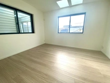 【兵庫県/神戸市東灘区青木】兵庫県神戸市東灘区青木5丁目新築戸建て 洋室