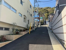 【兵庫県/神戸市中央区北野町】神戸市中央区北野町2丁目　中古戸建（ゲストハウス） 前面道路