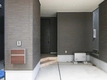 【東京都/足立区西新井本町】足立区西新井本町3丁目中古戸建 アプローチ