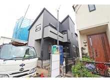 【東京都/足立区伊興】足立区伊興2丁目　新築戸建　1号棟 建築中の外観