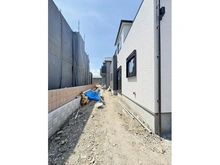 【東京都/葛飾区西水元】葛飾区西水元3丁目新築戸建　A号棟 アプローチ