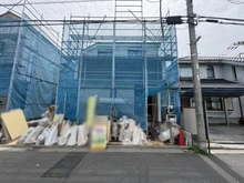 【東京都/江戸川区西篠崎】江戸川区西篠崎1丁目 新築戸建A号棟 建築中の外観：全5区画