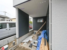 【千葉県/浦安市入船】浦安市入船410(2)1号棟 建築中の外観：全２区画、全２棟現場