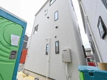 【千葉県/浦安市入船】浦安市入船410(2)1号棟 建築中の外観：全２区画、全２棟現場