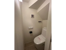 【東京都/江戸川区南葛西】江戸川区南葛西二丁目　新築戸建4号棟 トイレ