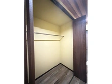 【東京都/江戸川区篠崎町】篠崎町4丁目　中古戸建 収納：1階玄関横