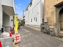 【千葉県/市川市広尾】市川市広尾1丁目　新築戸建 前面道路