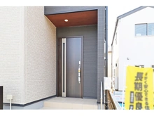 【千葉県/市川市若宮】市川市若宮3丁目新築戸建：2号棟 アプローチ