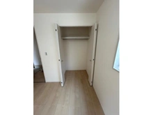 【埼玉県/川越市旭町】川越市旭町3丁目　新築戸建　1号棟 収納：洋室約6帖　1階