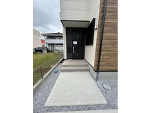 【埼玉県/川越市新宿町】新宿町3丁目　新築一戸建 玄関