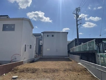 【埼玉県/所沢市東所沢和田】所沢市東所沢和田3丁目 新築戸建 4号棟 建築中の外観：全11棟／中央