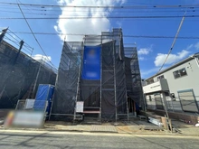 【埼玉県/所沢市東所沢和田】所沢市東所沢和田3丁目 新築戸建 7号棟 建築中の外観：全11棟／中央