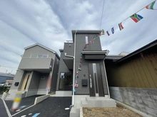 【埼玉県/さいたま市桜区中島】さいたま市桜区中島4丁目　新築戸建　1号棟 建築中の外観：全4棟／右側