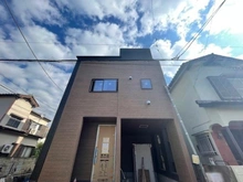 【埼玉県/さいたま市南区鹿手袋】さいたま市南区鹿手袋1丁目　新築戸建 建築中の外観