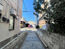 【埼玉県/戸田市中町】戸田市中町2丁目　新築戸建 アプローチ