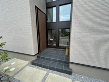 【埼玉県/川越市旭町】川越市旭町2丁目　中古戸建 玄関