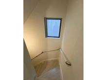 【埼玉県/さいたま市南区辻】さいたま市南区辻6丁目 廊下：階段