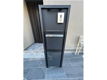 【埼玉県/さいたま市南区大字大谷口】さいたま市南区大谷口　新築戸建て　1号棟 ポスト、宅配ボックス