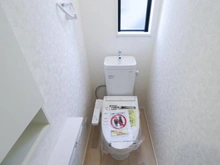 【埼玉県/朝霞市宮戸】朝霞市宮戸3丁目　新築戸建　1号棟 トイレ