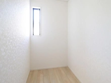 【埼玉県/朝霞市宮戸】朝霞市宮戸3丁目　新築戸建　1号棟 サービスルーム（納戸）