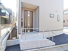 【埼玉県/朝霞市宮戸】朝霞市宮戸3丁目　新築戸建　1号棟 アプローチ