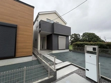 【埼玉県/所沢市大字下安松】所沢市下安松　新築戸建　2号棟 外観：全2棟現場／右側