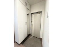 【東京都/世田谷区若林】若林2丁目新築戸建 玄関