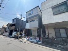 【神奈川県/川崎市川崎区桜本】桜本新築分譲住宅 建築中の外観