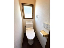 【神奈川県/横浜市戸塚区矢部町】戸塚区矢部町中古戸建 トイレ