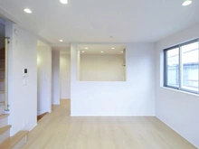 【神奈川県/川崎市川崎区渡田】渡田4丁目 中古戸建 リビング・ダイニング