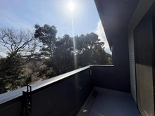 【神奈川県/横浜市鶴見区梶山】横浜市鶴見区梶山一丁目　新築戸建　一号棟 バルコニー