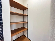 【神奈川県/横浜市鶴見区馬場】鶴見区馬場七丁目　新築戸建 パントリー