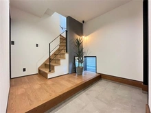 【神奈川県/横浜市鶴見区馬場】鶴見区馬場七丁目　新築戸建 玄関