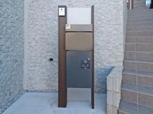 【神奈川県/横浜市鶴見区北寺尾】フォーシーズンコート北寺尾II 9号棟 宅配BOX