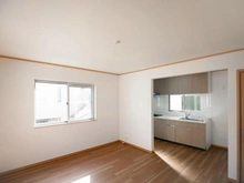 【神奈川県/横浜市鶴見区栄町通】鶴見区栄町通2丁目　中古戸建 リビング・ダイニング