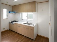 【神奈川県/横浜市鶴見区栄町通】鶴見区栄町通2丁目　中古戸建 キッチン