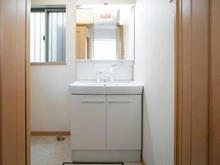 【神奈川県/横浜市鶴見区栄町通】鶴見区栄町通2丁目　中古戸建 洗面所